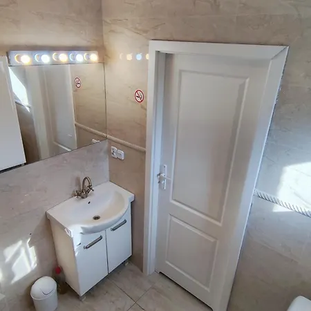 Centrum - Self Check In - Wejscie Na Kod Апартаменты *